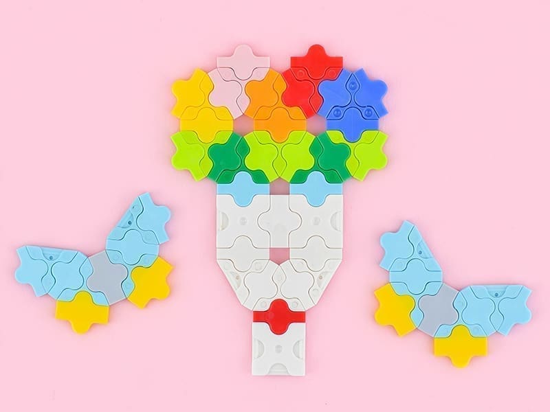 konstruktorius laq žaislai